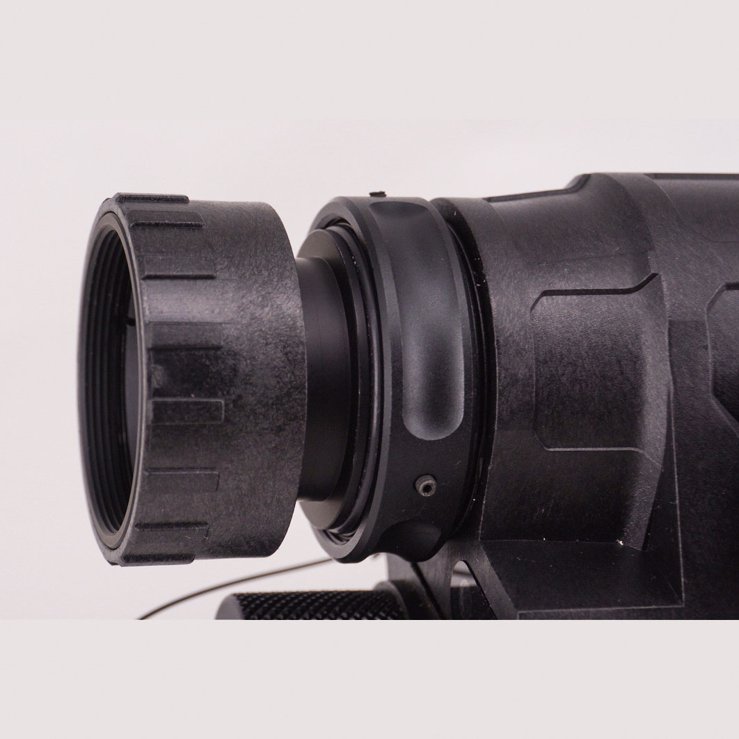 Sensitivitas Tinggi 40 °   1X  - Monocular Night Vision ulasan dan harga